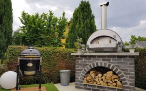 4 pizze top without base garden pizza oven 1200x750 1