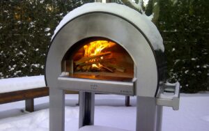 compact wood burning oven for pizza and bread. 1200x750 1