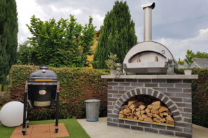 Outdoor Pizza Oven