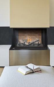 montigo traditional residential fireplace panorama H38PRC 560x900 560x900 1